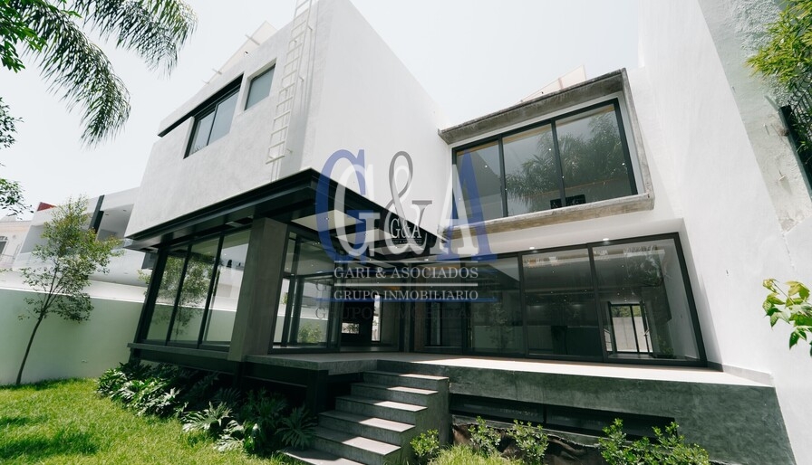 CASA RENTA EN VALLE REAL