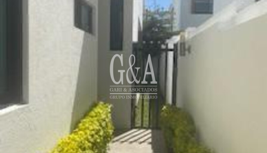 Casa en Solares
