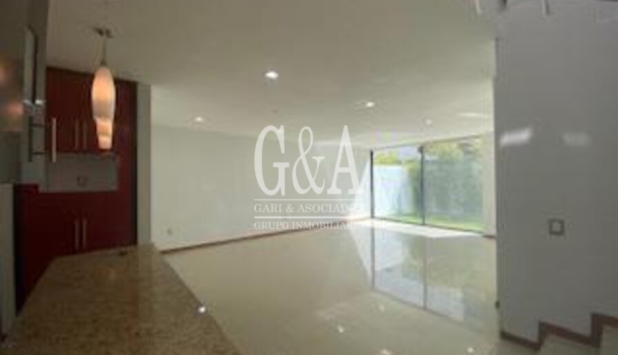 Casa en Solares