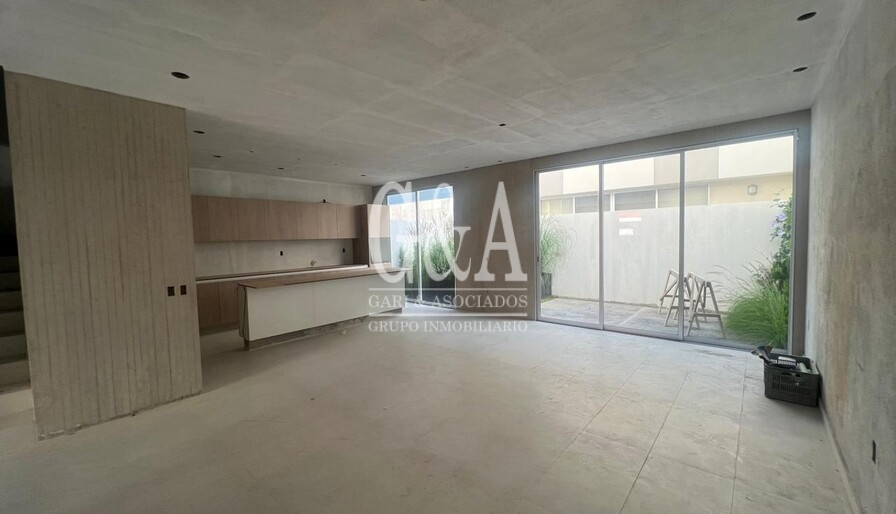 Santillana Residencia en Venta (OBRA BLANCA)