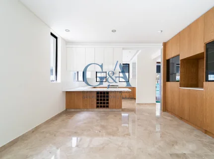 Casa a estrenar en Valle Real