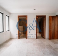 Casa en Venta en Valle Real  San Arturo Norte