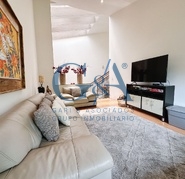 CASA EN VALLE REAL FRENTE APARQUE