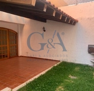 EXCELENTE CASA EN ROYAL COUNTRY