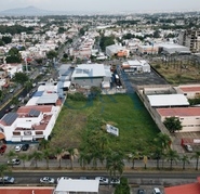 TERRENO EN SERVIDOR PUBLICO SOBRE VALLE DE ATEMAJAC