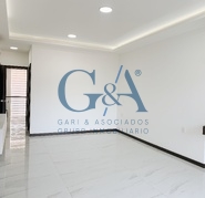 ESPECTACULAR CASA EN LA CIMA DE ZAPOPAN