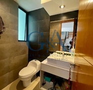 CASA EN VENTA DENTRO DE COTO EN BOSQUES DE SANTA ANITA