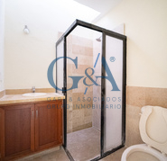 CASA EN RENTA EN VALLE REAL