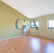 CASA EN RENTA EN VALLE REAL