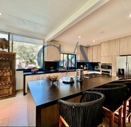 INCREIBLE CASA EN PINAR DE LA VENTA