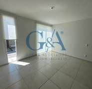 CASA EN COTO 9 SOLARES ESTILO MODERNA