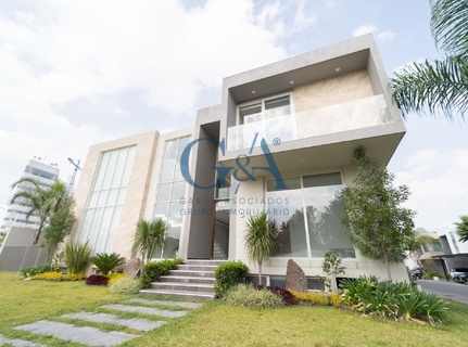 CASA EN VENTA VILLA VERONA