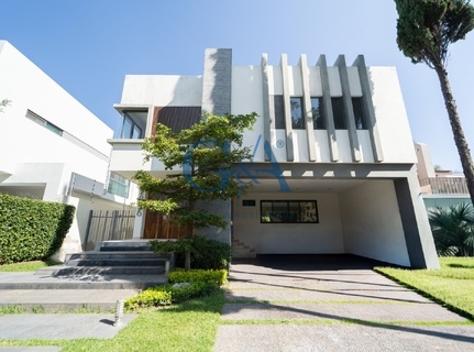 Casa en Venta en Valle Real  San Arturo Norte