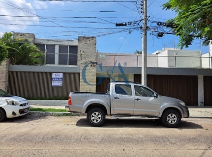 CASA EN VENTA EN PROVIDENCIA