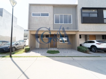 CASA EN VENTA SOLARES, SANTILLANA RESIDENCIAL