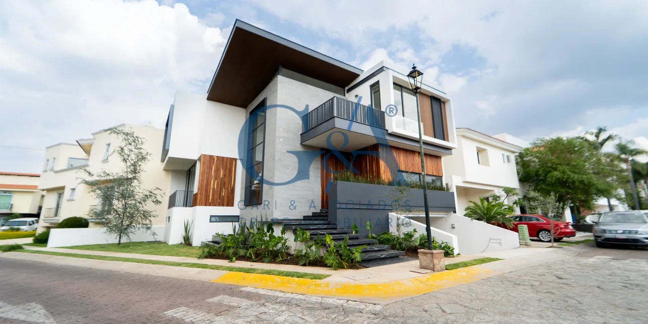 CASA NUEVA EN VENTA JARDIN REAL