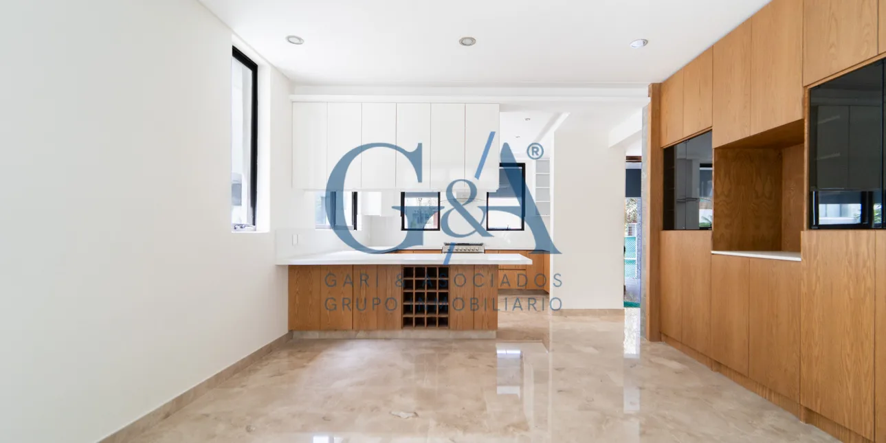 Casa a estrenar en Valle Real